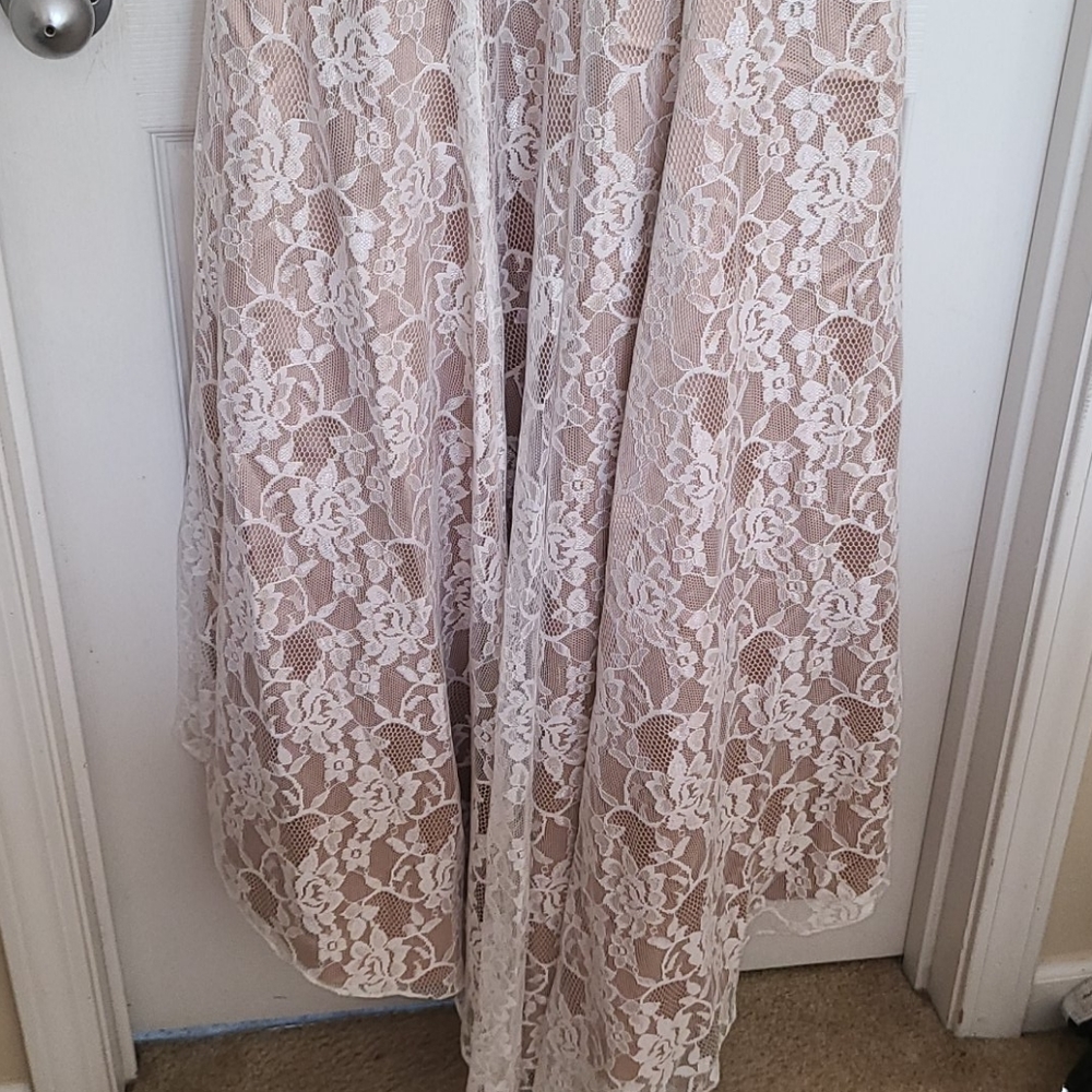 Ivory Wedding dress/ Special occasion dress - Picture 5 of 6